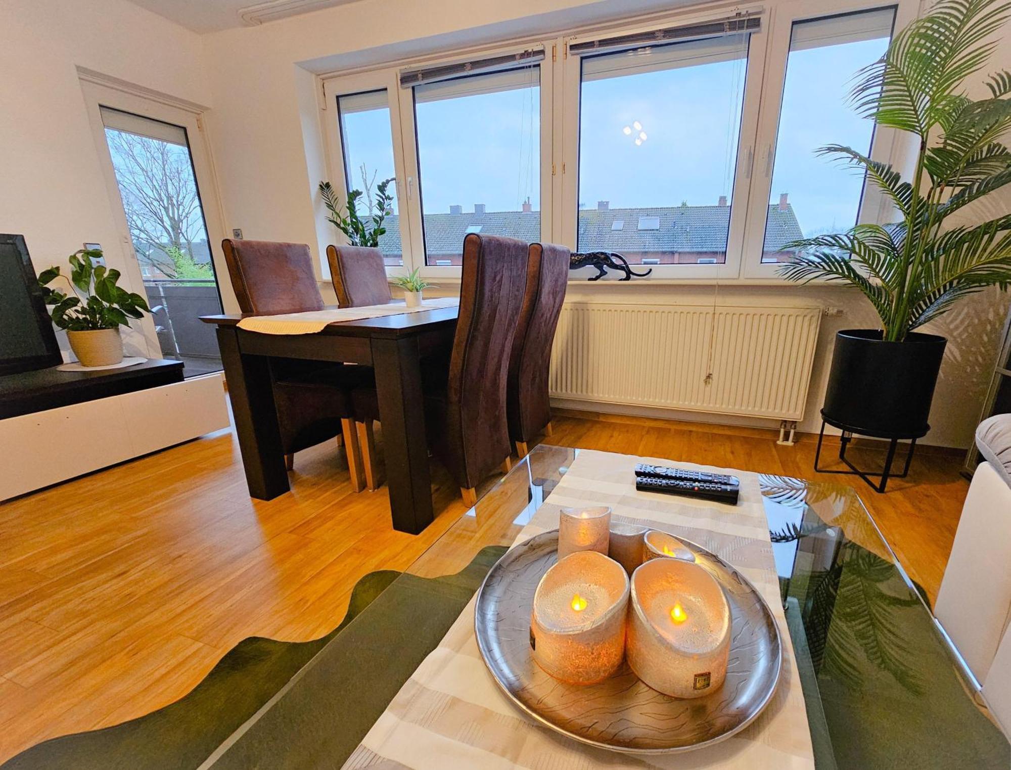 Ecocube Apartment2 Meppen14, Balkon, Kueche, Waschmaschine Rum bild